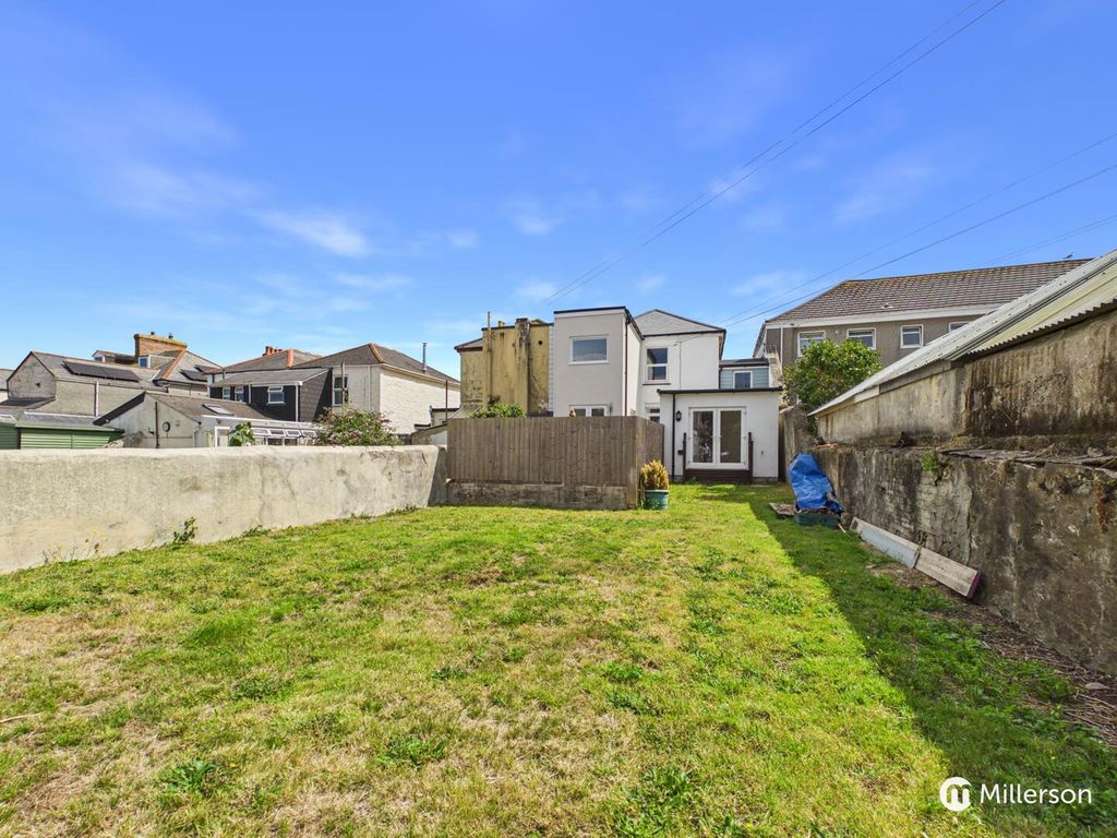 Property photo 2 of 11 Rear Garden