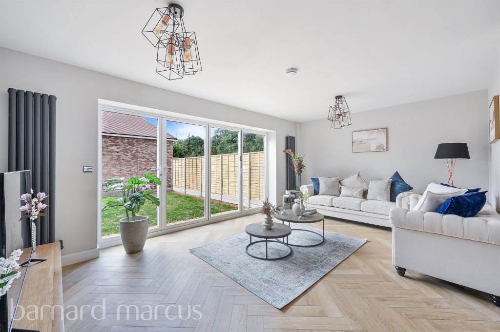 Property photo 3 of 21 Image