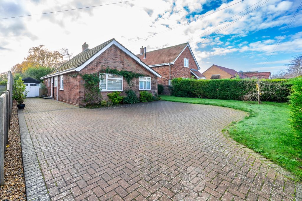 Property photo 1 of 12 Front View