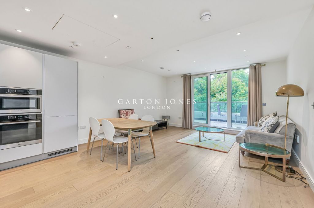 Property photo 1 of 24 Picture No. 15