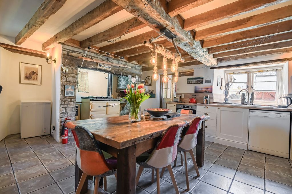 Property photo 2 of 14 1279857 (15)