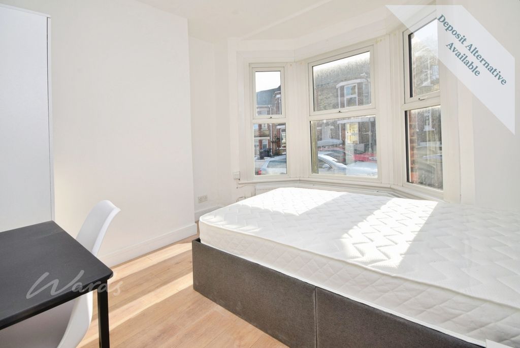 Property photo 2 of 7 Room 1