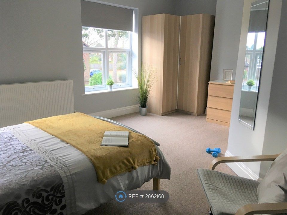 Property photo 1 of 5 Room 1