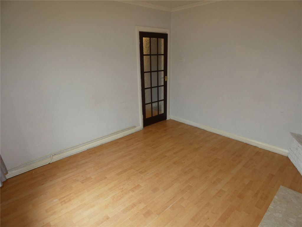 Property photo 3 of 21 Picture No. 08