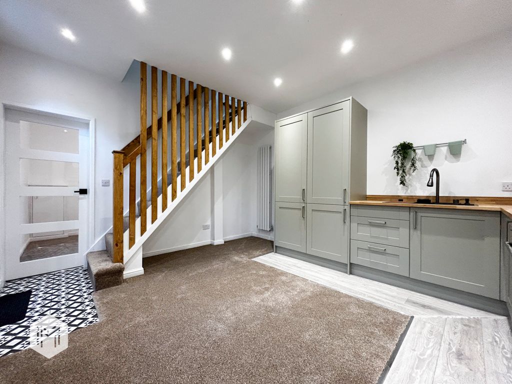 Property photo 3 of 19 Picture No. 20