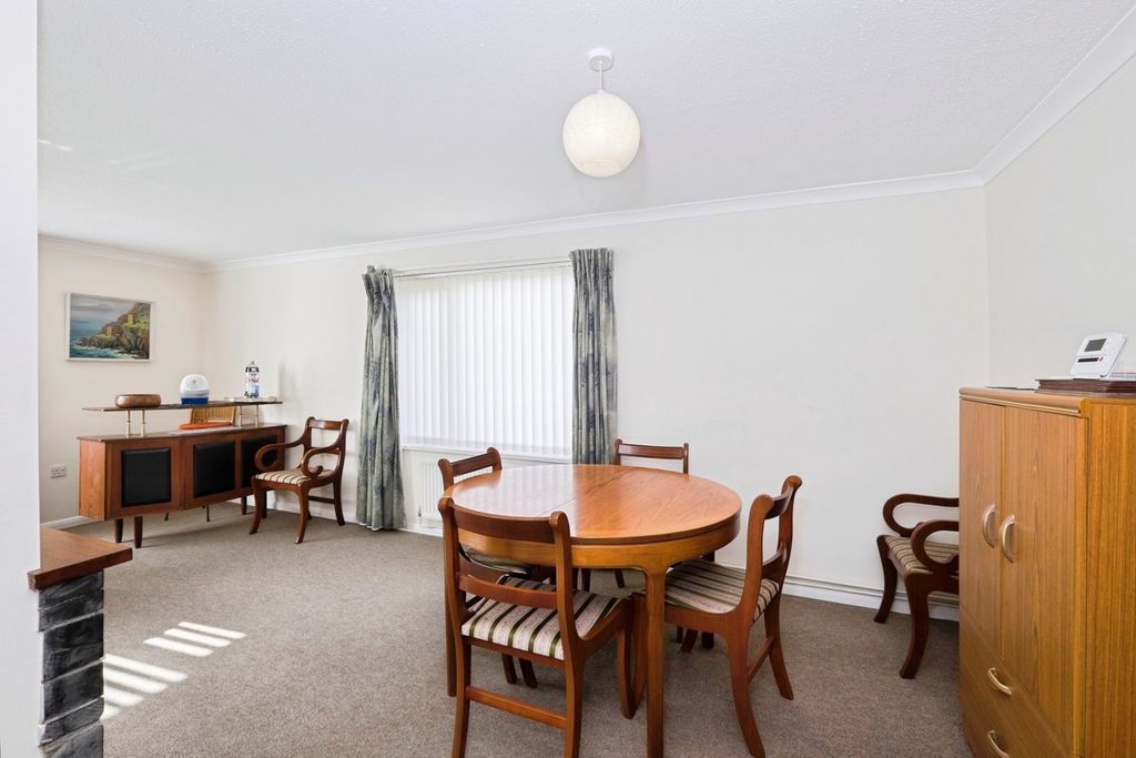 Property photo 3 of 16 Pbox-Img.Jpg