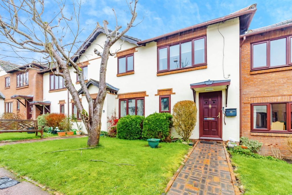 Property photo 1 of 12