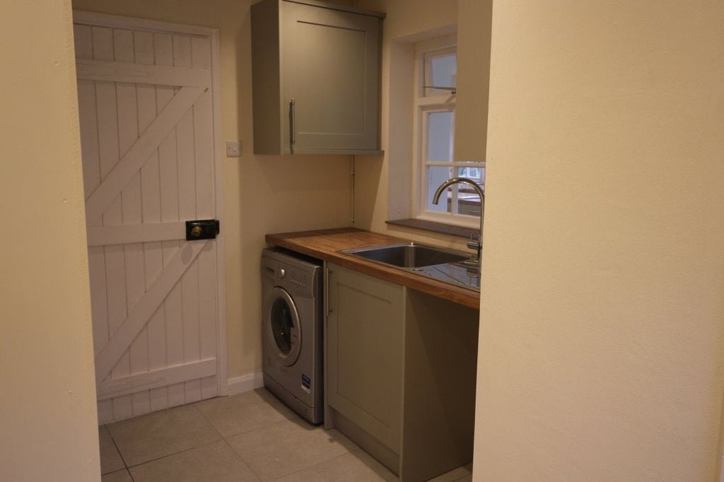 Property photo 3 of 13 Picture No. 04