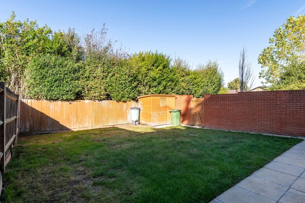 Property photo 3 of 23
