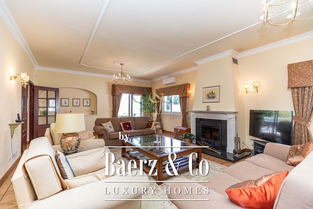 Property photo 3 of 27