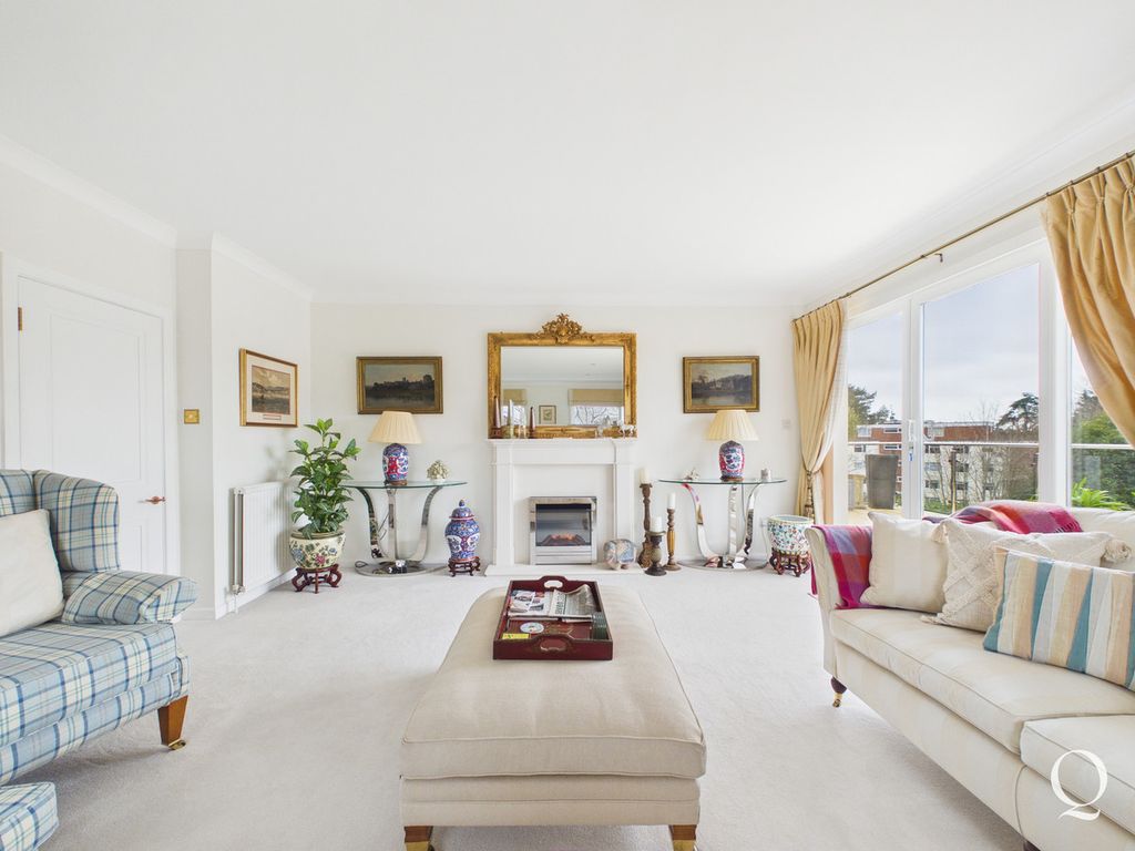 Property photo 3 of 25