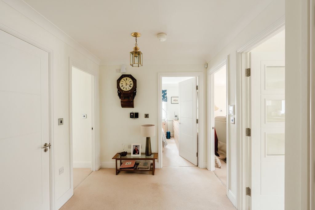 Additional image 20 of 2 bed flat for saleLyons Mews, 22 Redwood Drive, Bristol BS8