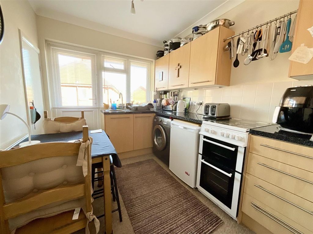 Property photo 3 of 10 Img_1214.Jpeg