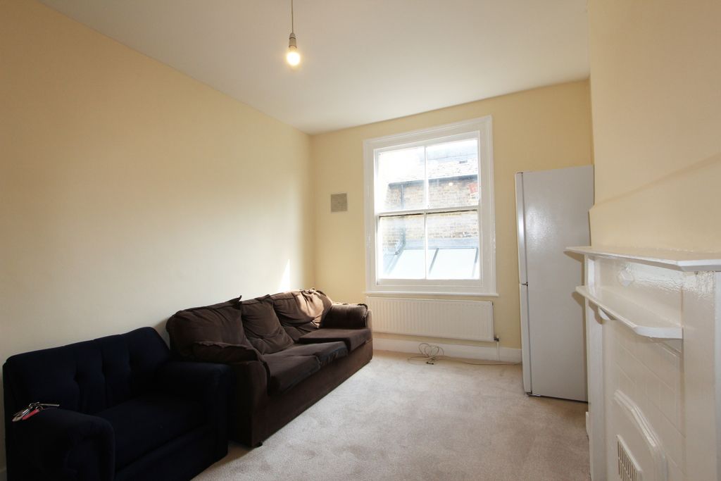 Property photo 3 of 9