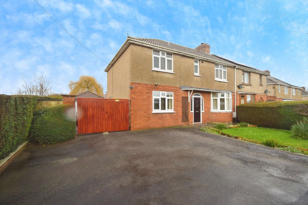 Property photo 1 of 17 Front Exterior