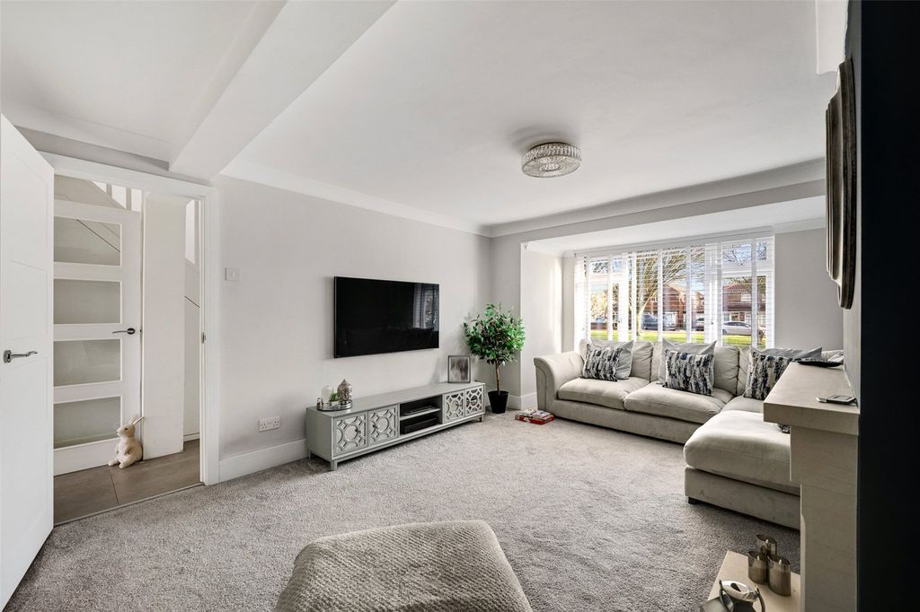 Property photo 3 of 25 Picture No. 17