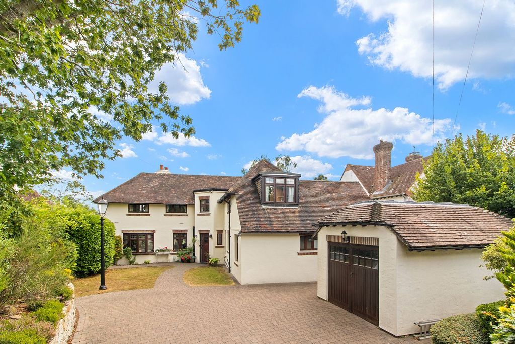 Property photo 1 of 35
