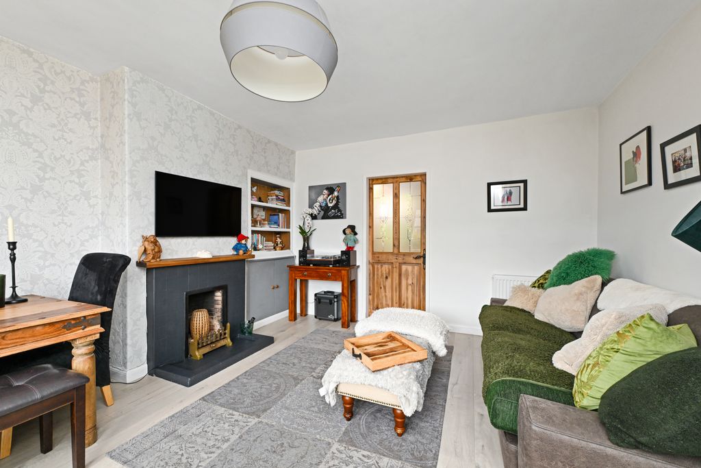 Property photo 3 of 13 Property Image 3
