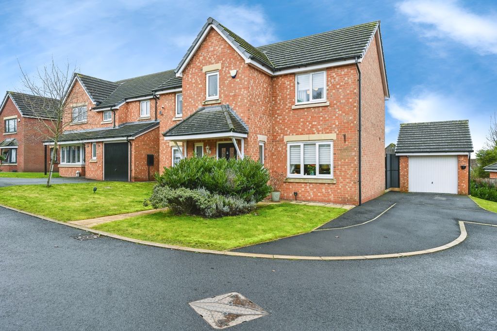 Property photo 1 of 25