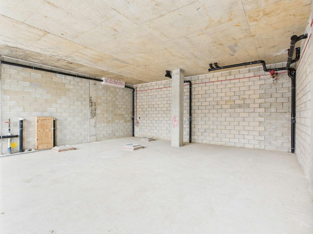 Property photo 3 of 6 Cam03083G0Pr0047Still033.Jpg