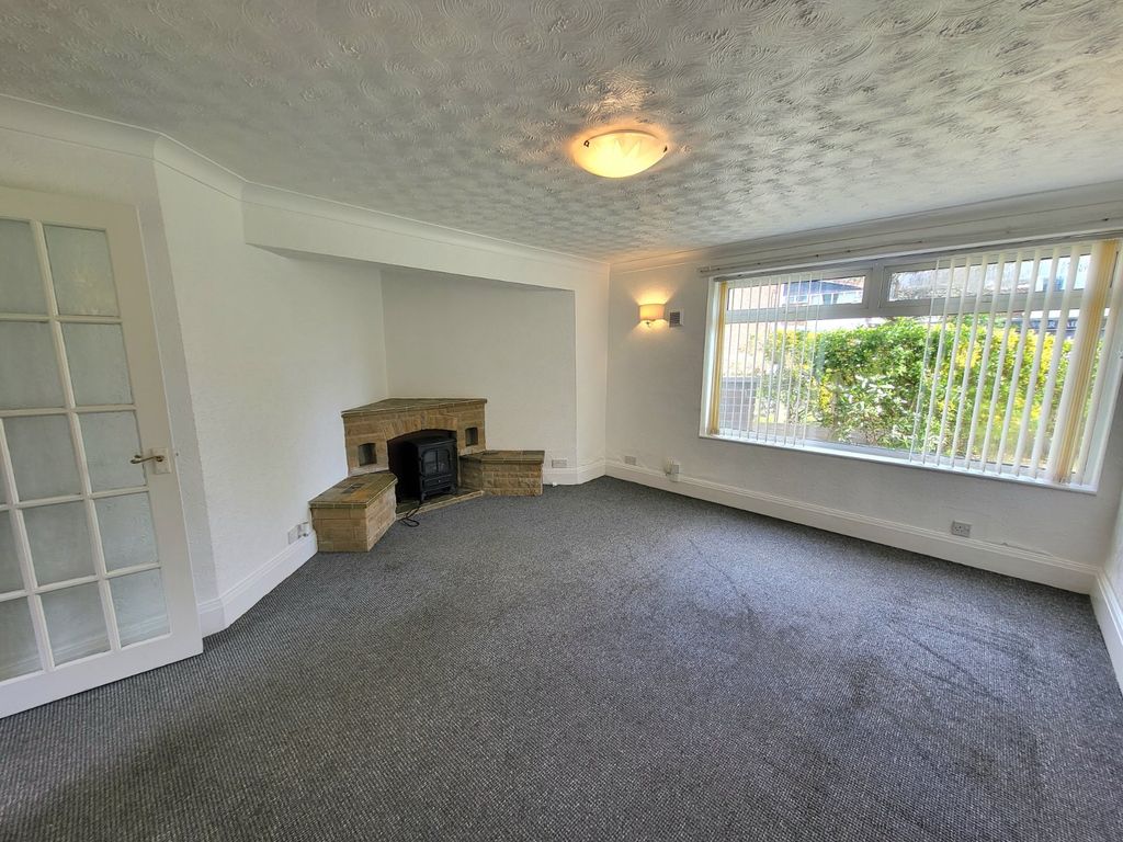 Property photo 2 of 7 Picture No. 11