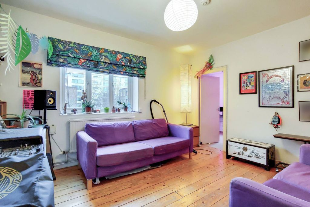 Property photo 3 of 15