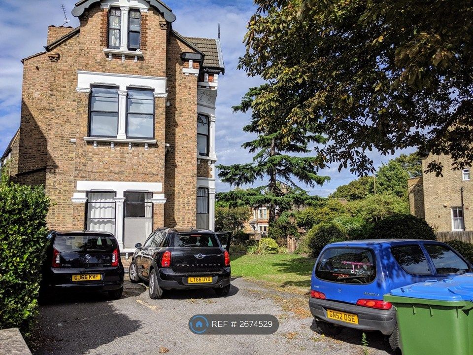 Property photo 3 of 24