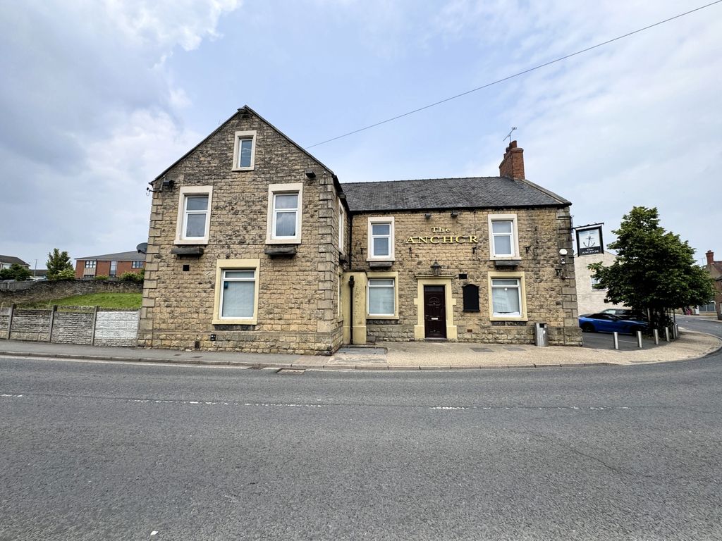 Property photo 3 of 16 Photo 25