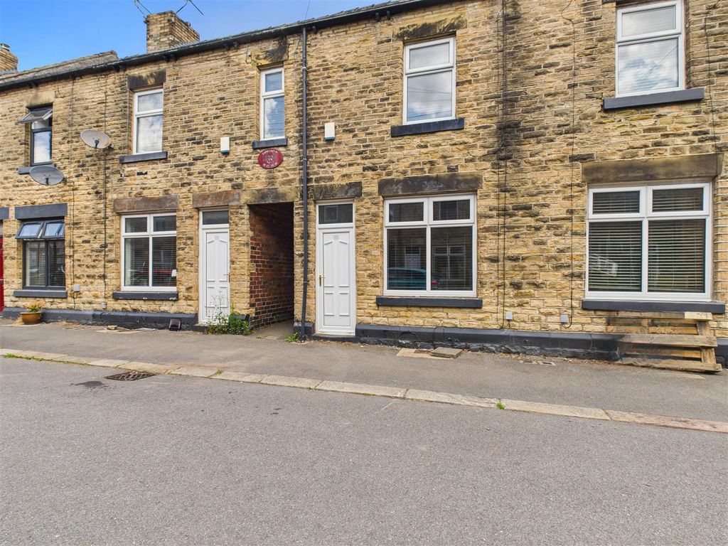 Property photo 1 of 8 Cam05207G0-Pr0044-Still002.Jpg