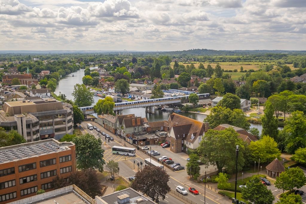 Property photo 3 of 9 106-Foundry-House...