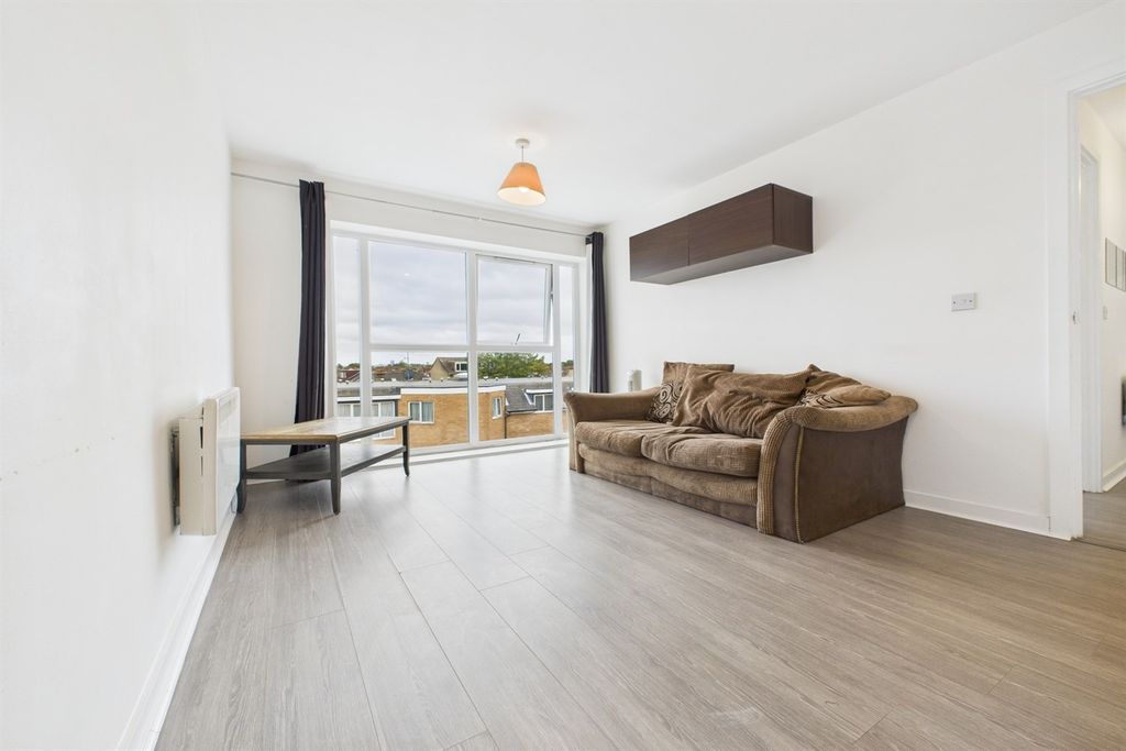 Property photo 1 of 11 Living Area