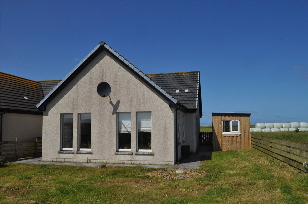 Property photo 2 of 16 Front