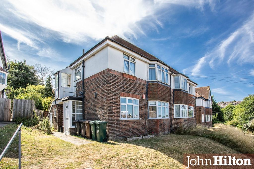 Property photo 1 of 15 Hillside Way3.Jpg
