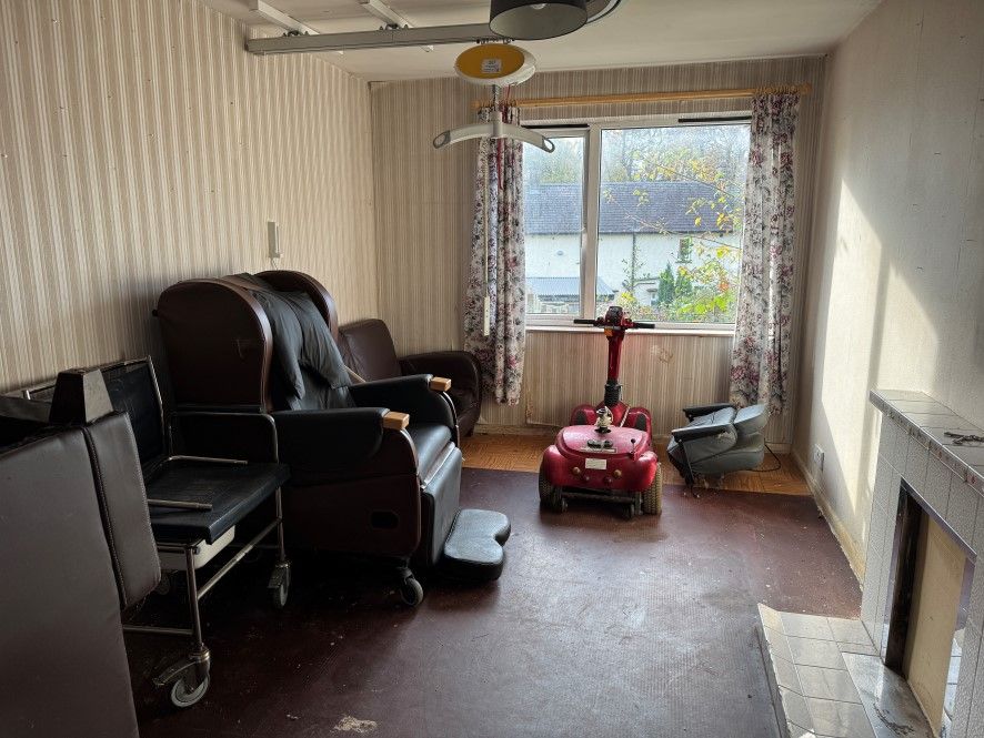 Property photo 3 of 10