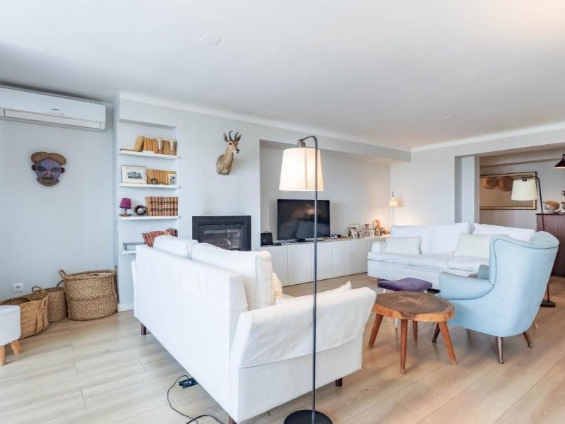 Property photo 1 of 28