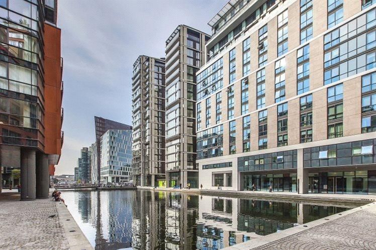 Property photo 3 of 14 Exterior