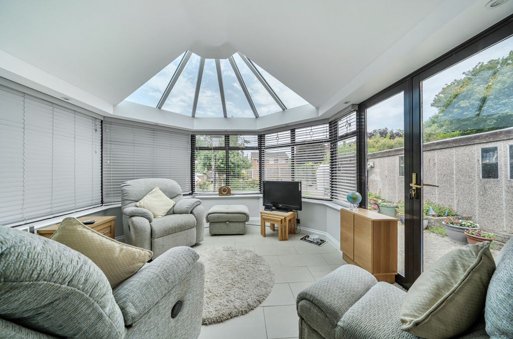 Property photo 3 of 21 1482134-8-6A3E5Dd...