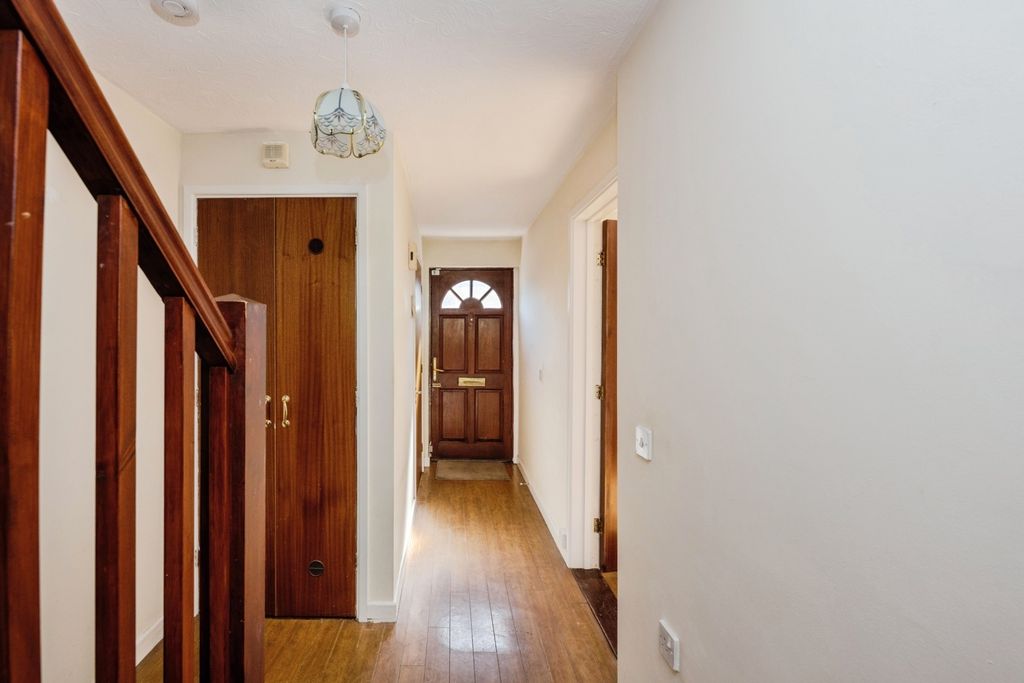 Property photo 2 of 22 Pbox-Img.Jpg