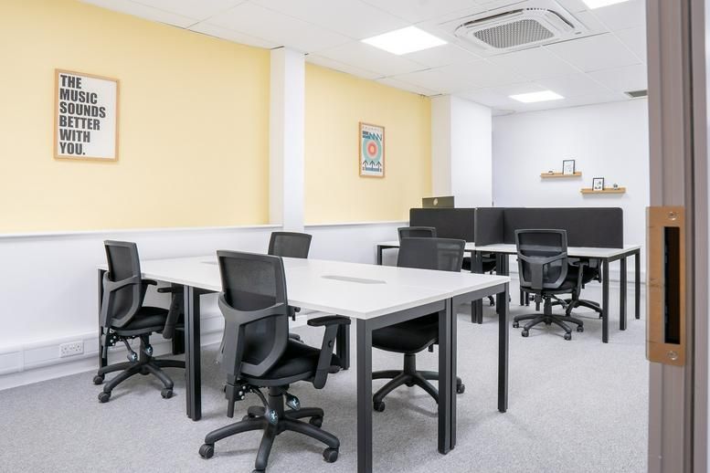 Property photo 3 of 21