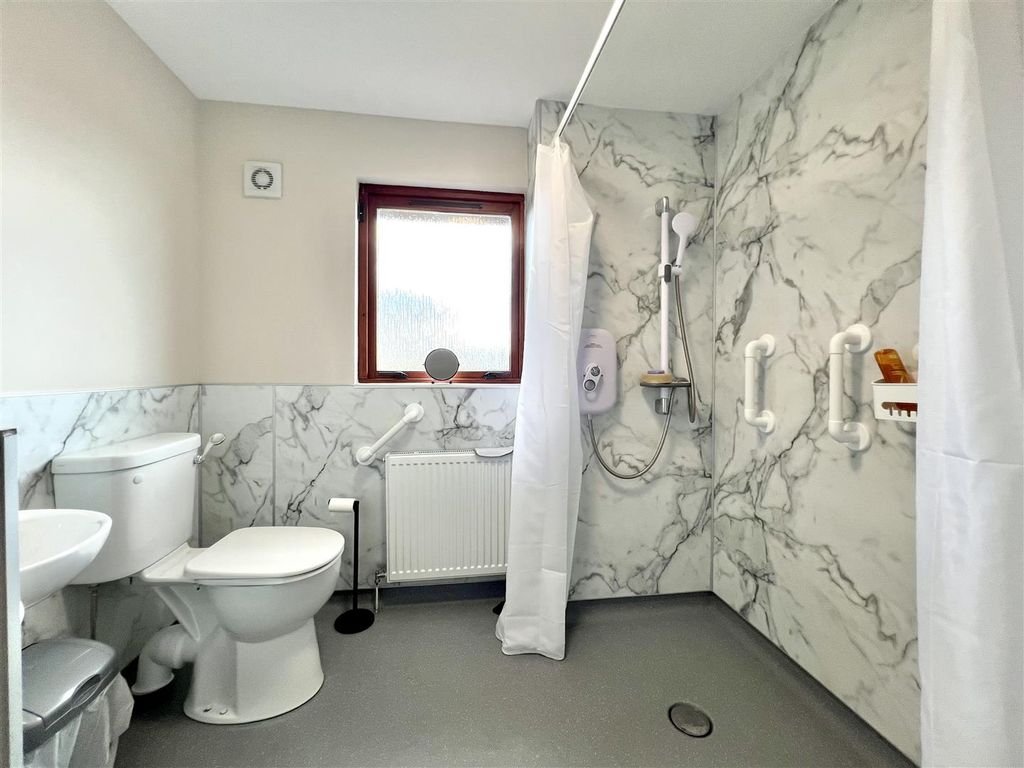 Additional image 19 of 3 bed detached bungalow for salePlayer Drive, Kingseat KY12