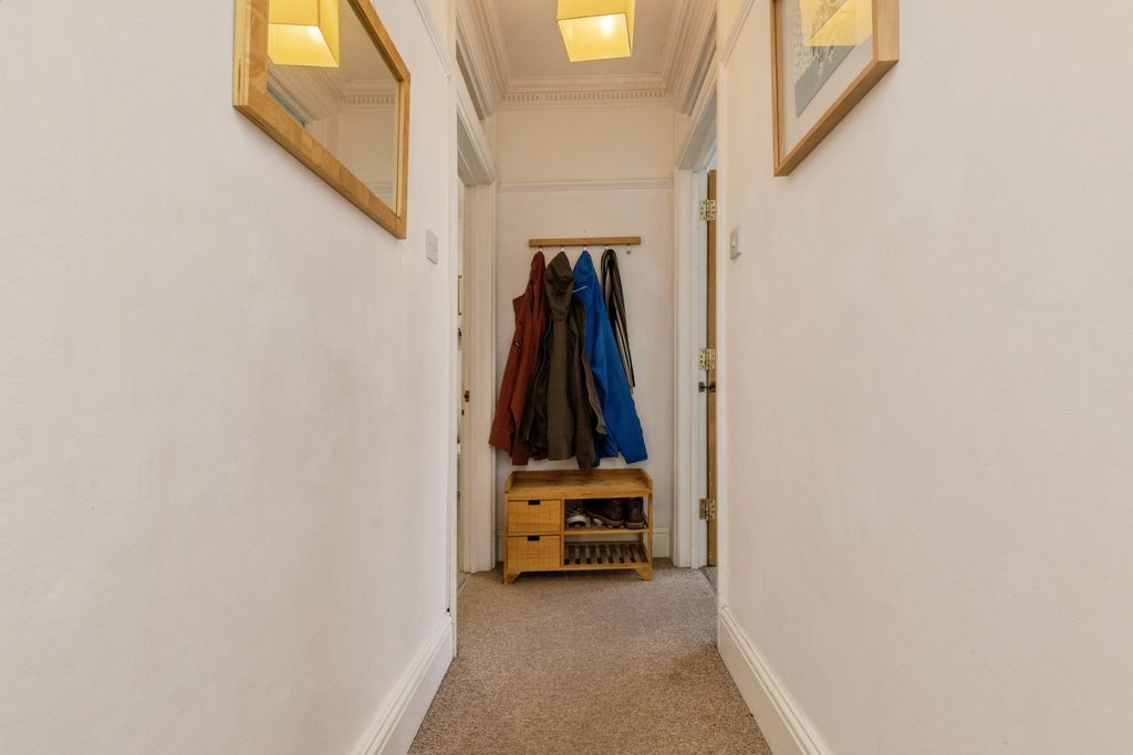 Property photo 3 of 16 Pbox-Img.Jpg