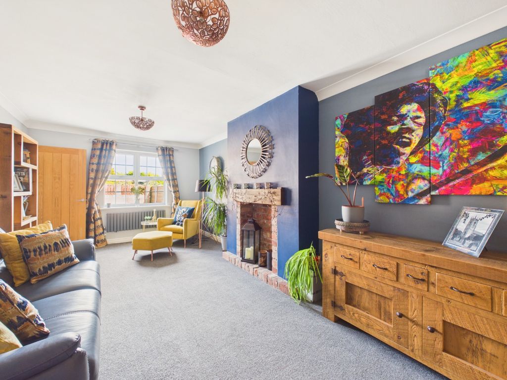 Property photo 2 of 41 5069053