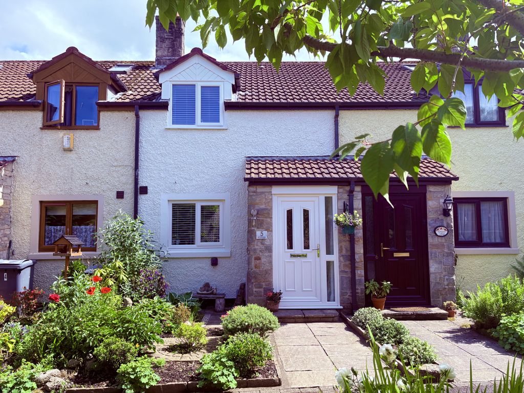 Property photo 1 of 31