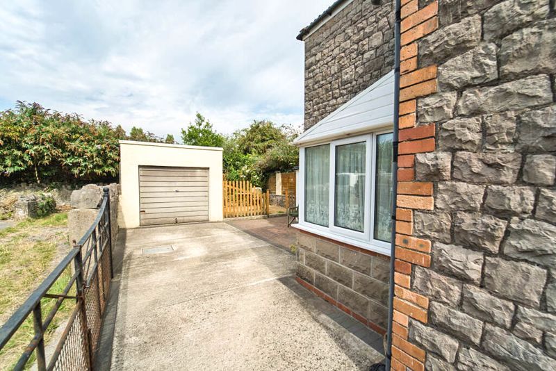 Property photo 1 of 29 Photo 28