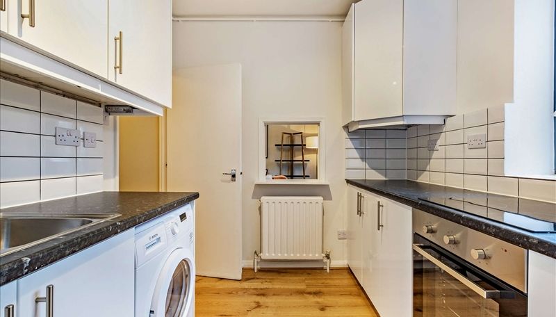 Property photo 2 of 7 4