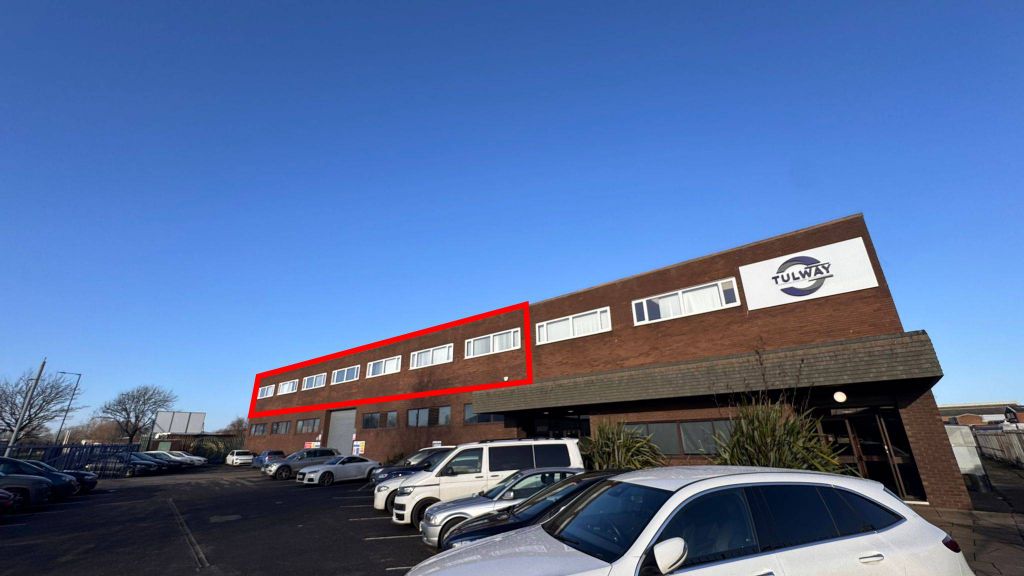 Property photo 1 of 8