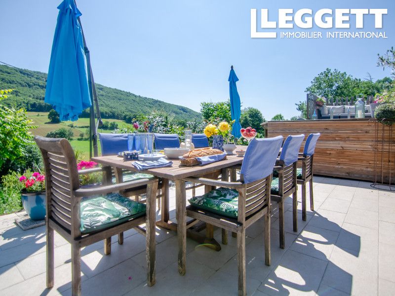 Property photo 3 of 10