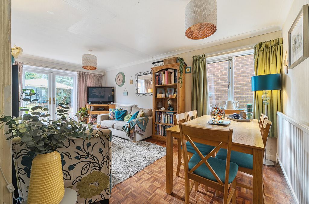 Property photo 3 of 15 1330657-21-688c91...