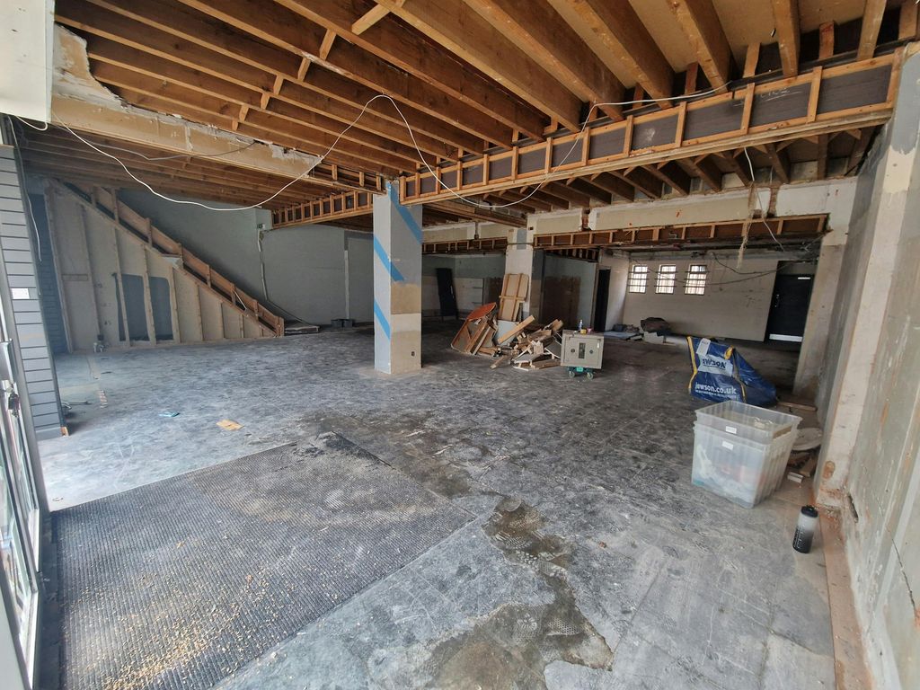 Property photo 3 of 5 20250923_154603.Jpg