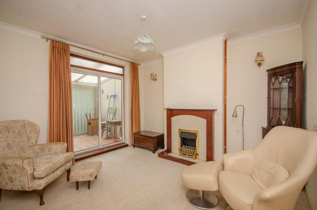 Property photo 3 of 17 Dining Room.Jpg